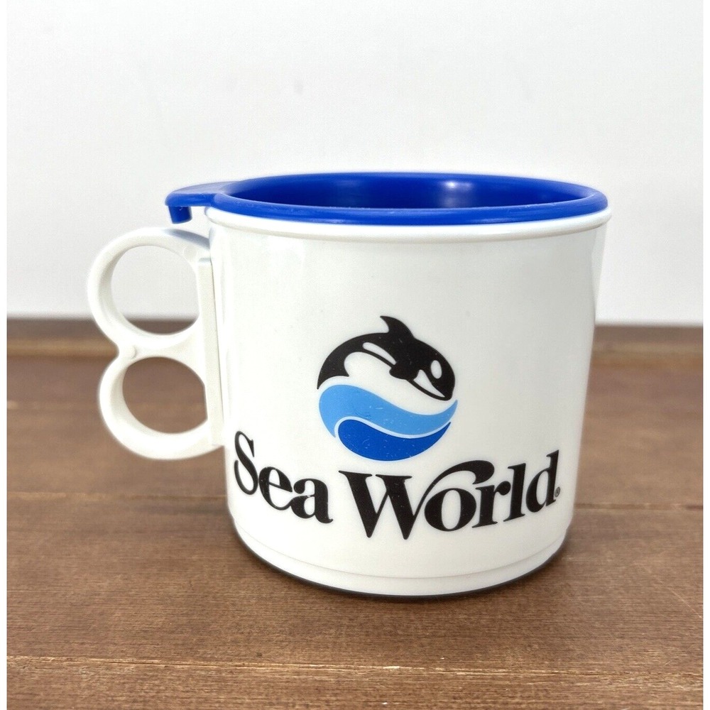Vintage‎ 1980's Sea World Shamu Whale Cup Sippy Mug with Lid, Whirley Industries